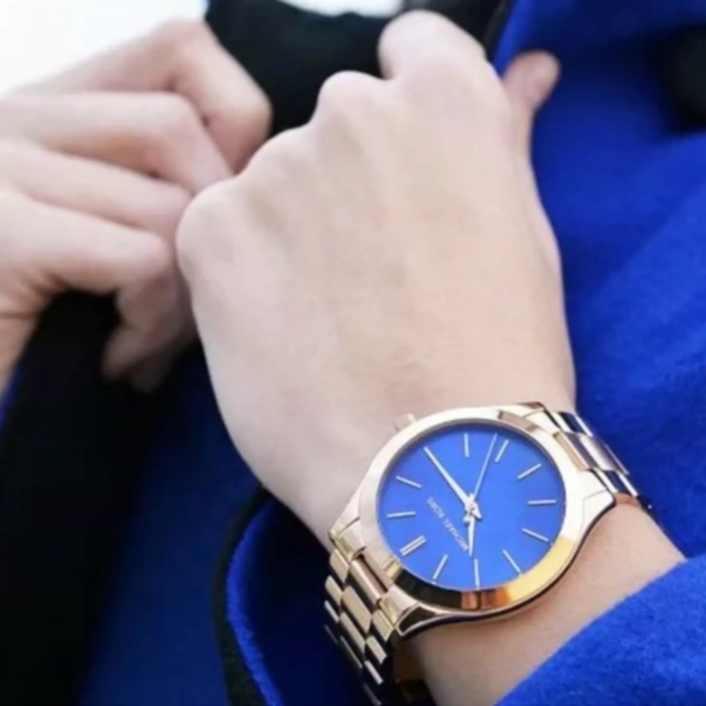 🆕Michael Kors Runway 3494🕰 - Picture 5 of 8
